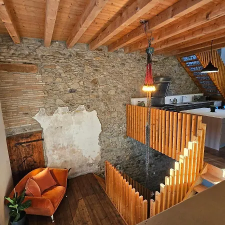 Charming 19th-century And Attached
