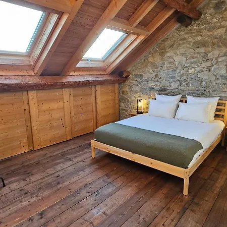 Charming 19th-century And Attached Сasa de vacaciones